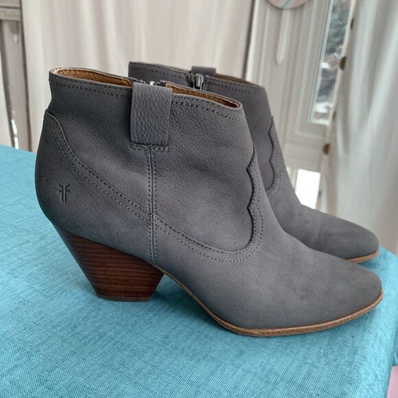 Frye Shoes - Frye Reina JEA Women Size 9.5 Gray Suede Leather Ankle Boot Zip 3471724